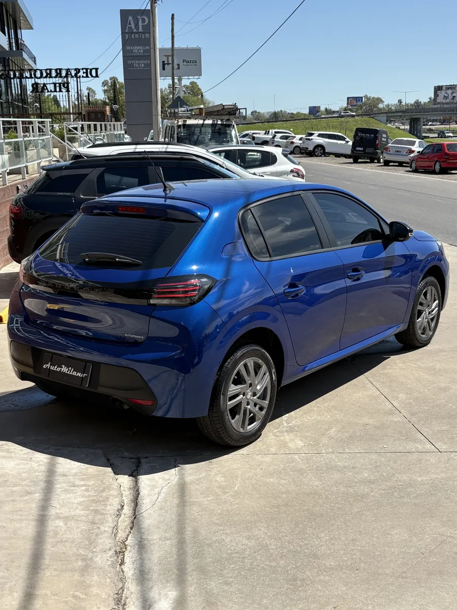 Mira esta publicación de Peugeot 208 2025 en Motordil