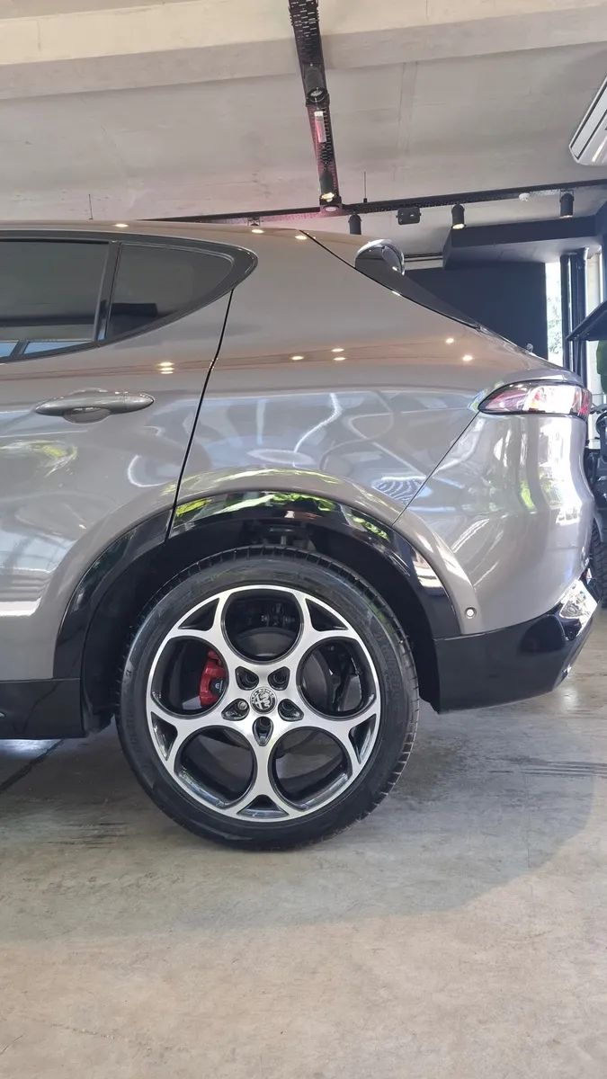 Mira esta publicación de Alfa Romeo Tonale 2025 en Motordil