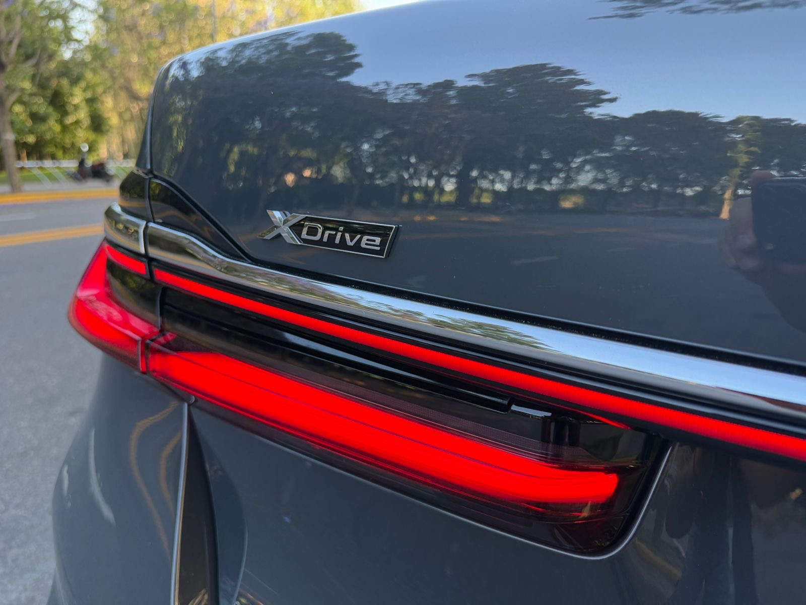 Mira esta publicación de BMW Serie 7 2019 en Motordil