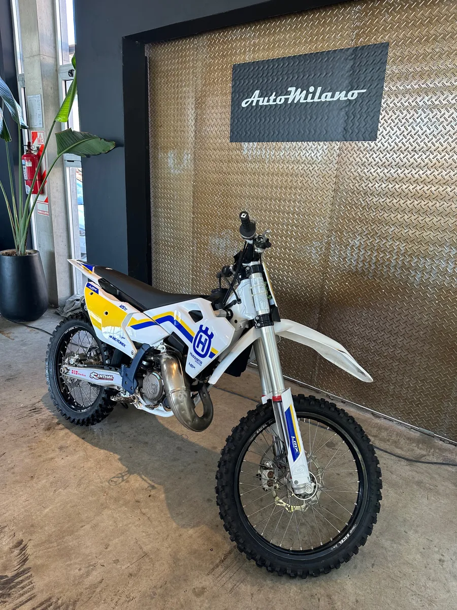 Mira esta publicación de Husqvarna 125 2023 en Motordil