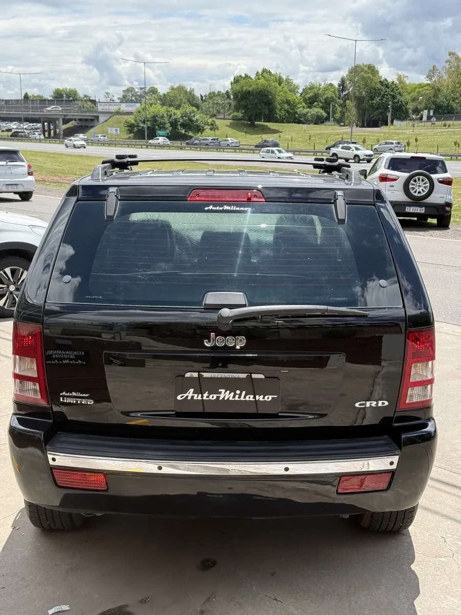 Mira esta publicación de Jeep Cherokee 2007 en Motordil