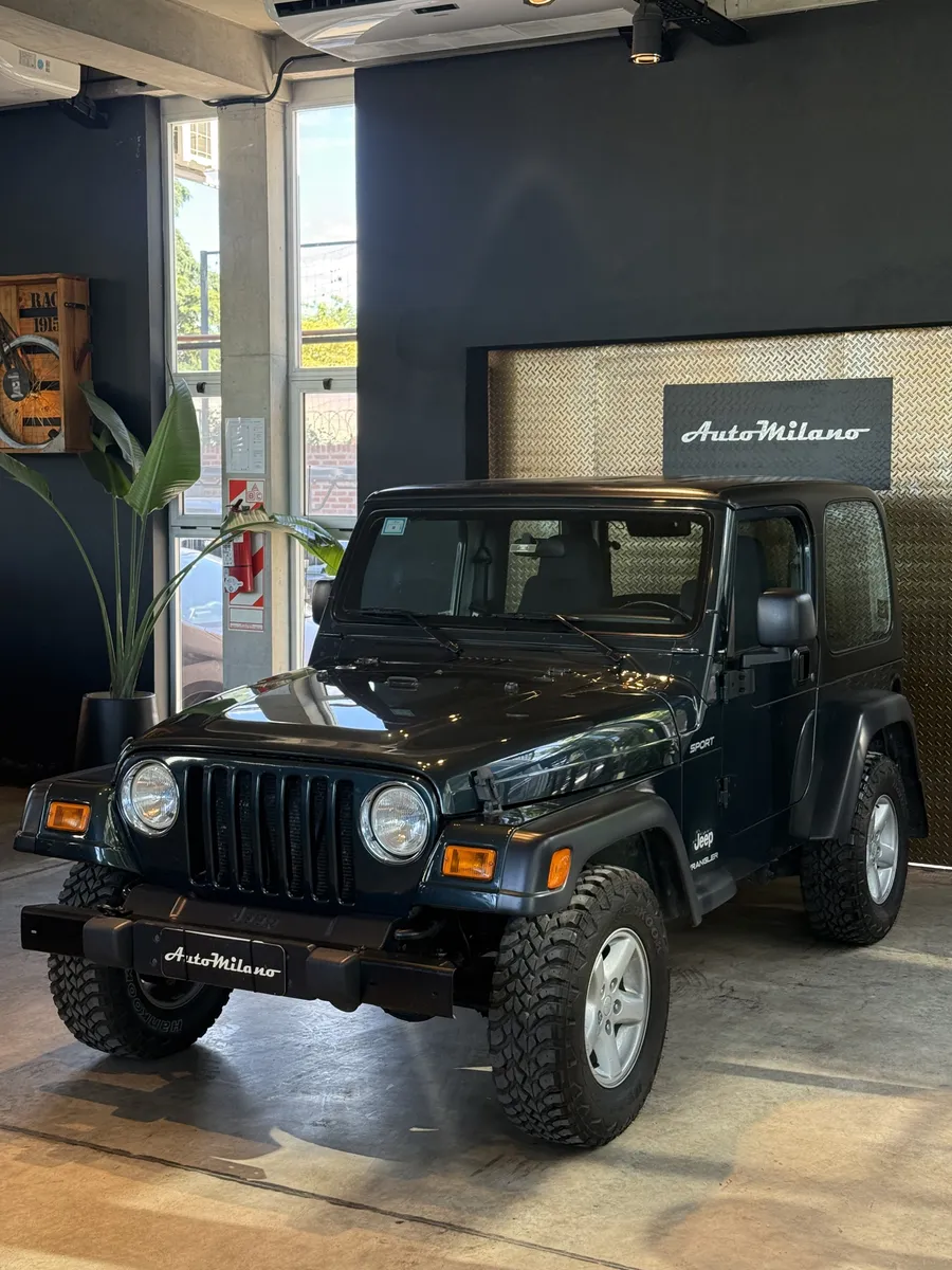 Mira esta publicación de Jeep Wrangler 2006 en Motordil