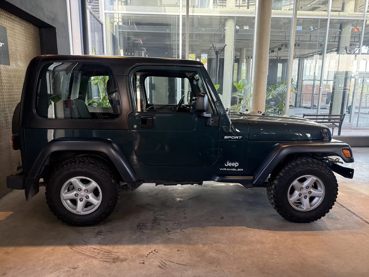 Mira esta publicación de Jeep Wrangler 2006 en Motordil