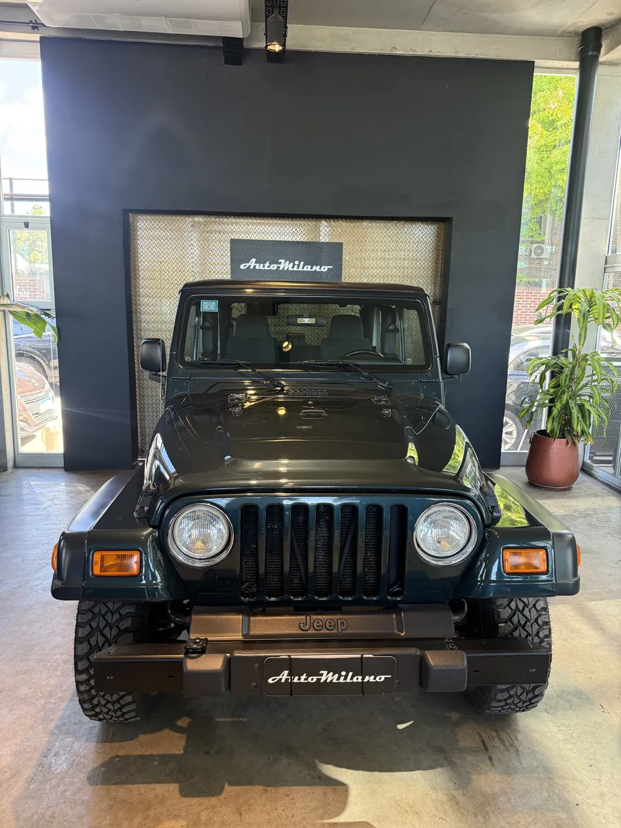 Mira esta publicación de Jeep Wrangler 2006 en Motordil