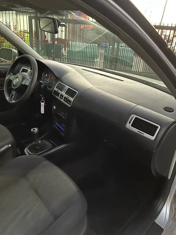 Mira esta publicación de Volkswagen Bora 2009 en Motordil