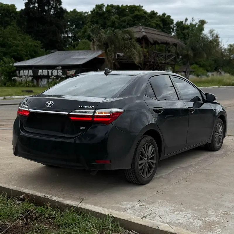 Mira esta publicación de Toyota Corolla 2018 en Motordil