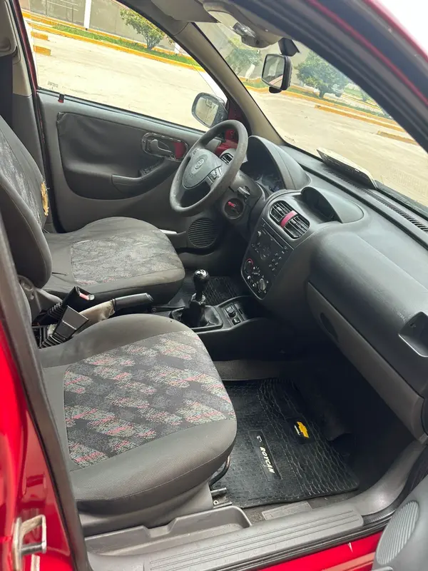 Mira esta publicación de Chevrolet Corsa 2 2004 en Motordil