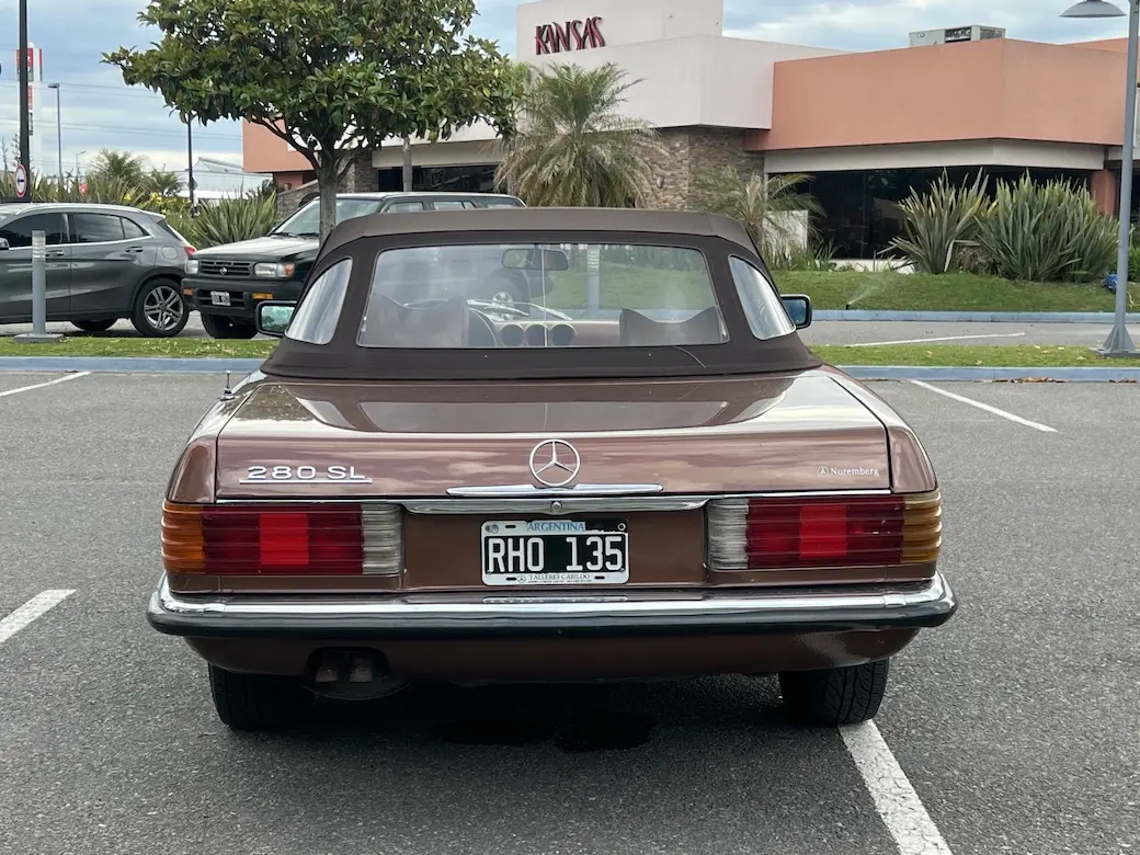 Mira esta publicación de Mercedes Benz SL 280 1979 en Motordil