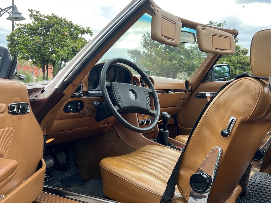 Mira esta publicación de Mercedes Benz SL 280 1979 en Motordil