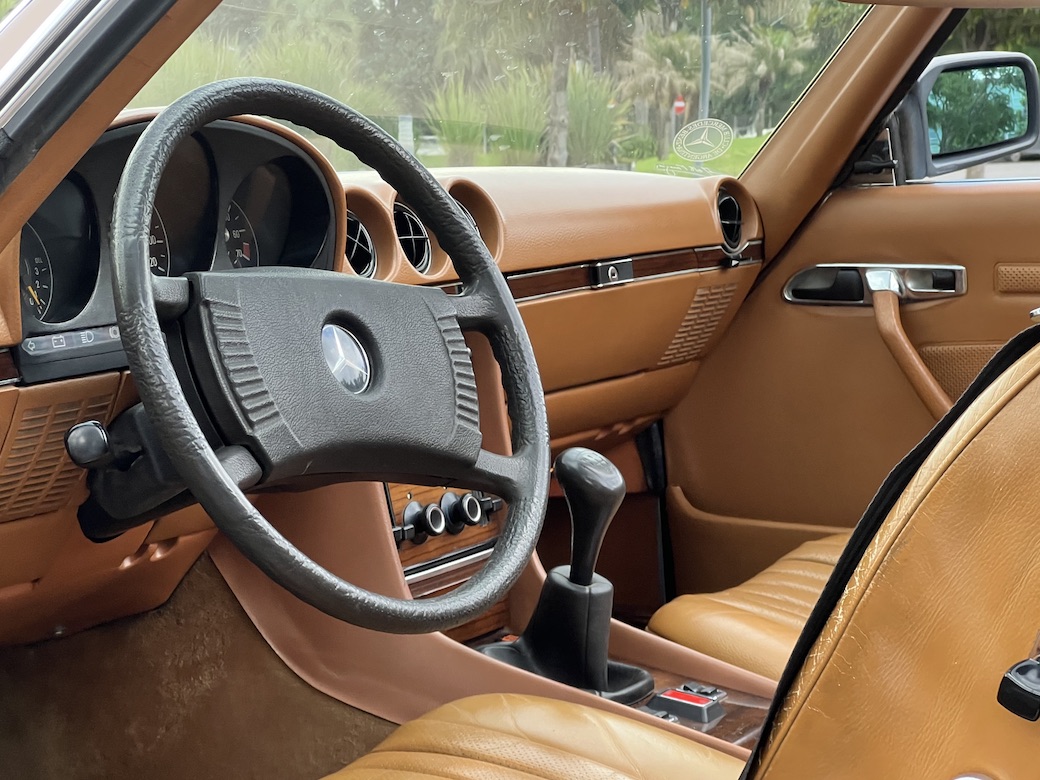 Mira esta publicación de Mercedes Benz SL 280 1979 en Motordil