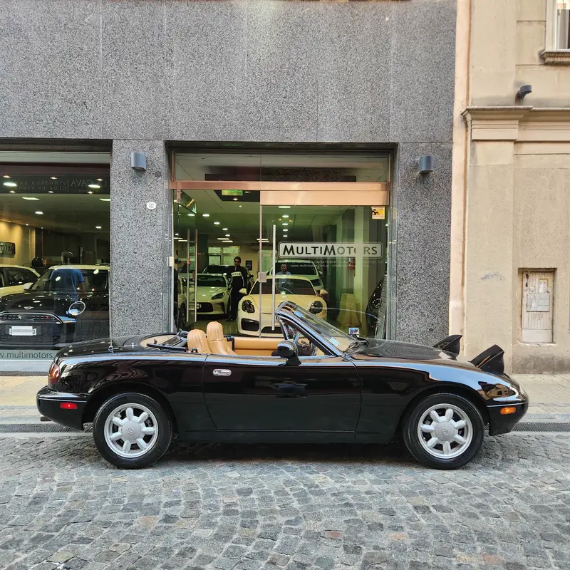 Mira esta publicación de Mazda MX 1994 en Motordil