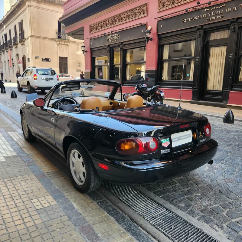 Mira esta publicación de Mazda MX 1994 en Motordil