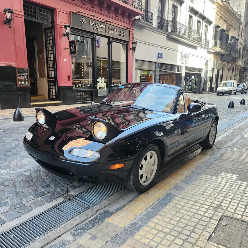 Mira esta publicación de Mazda MX 1994 en Motordil