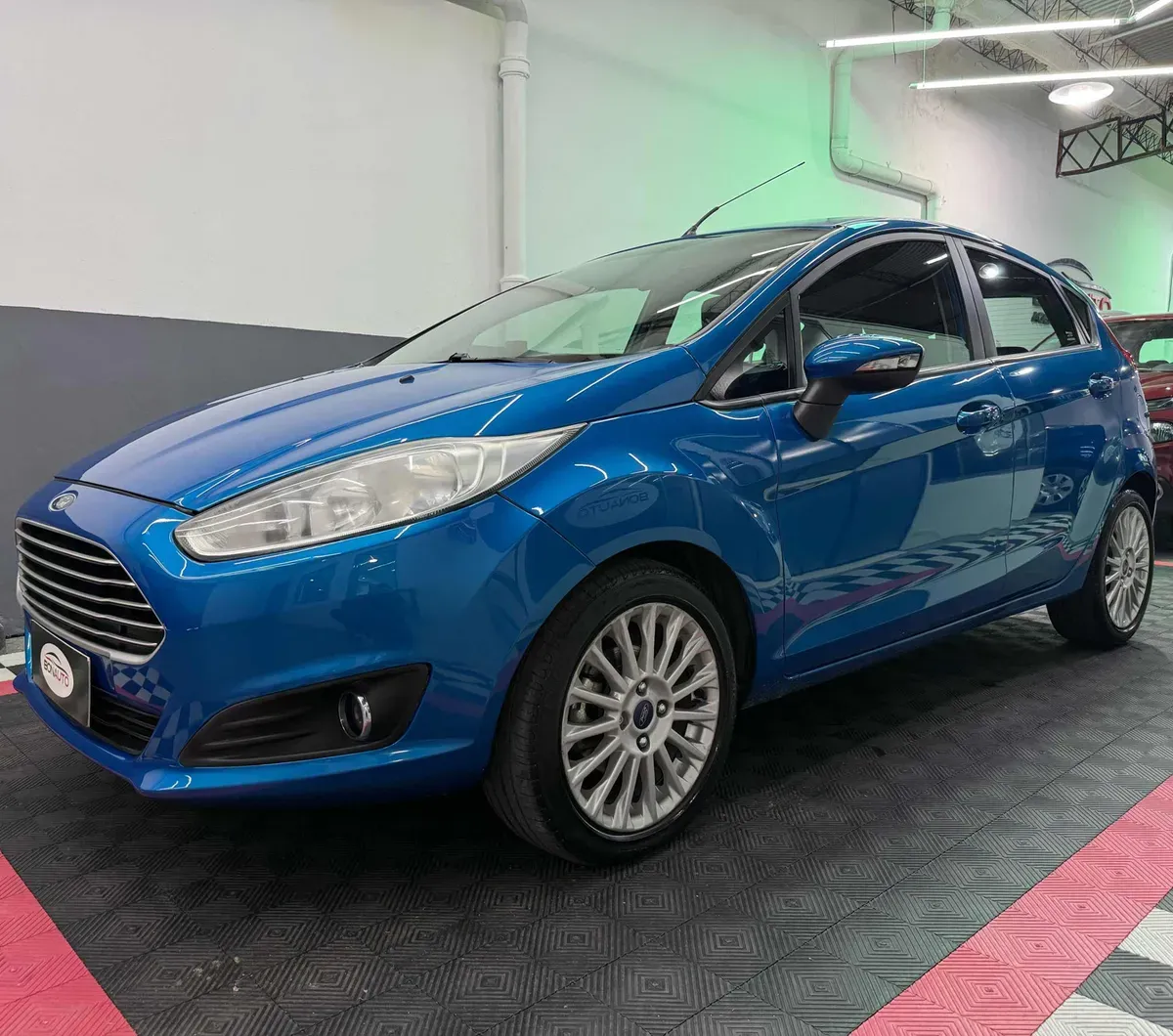 Mira esta publicación de Ford Fiesta 2015 en Motordil