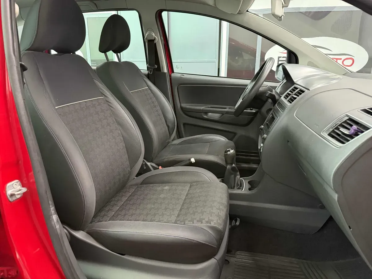 Mira esta publicación de Volkswagen Suran 2016 en Motordil