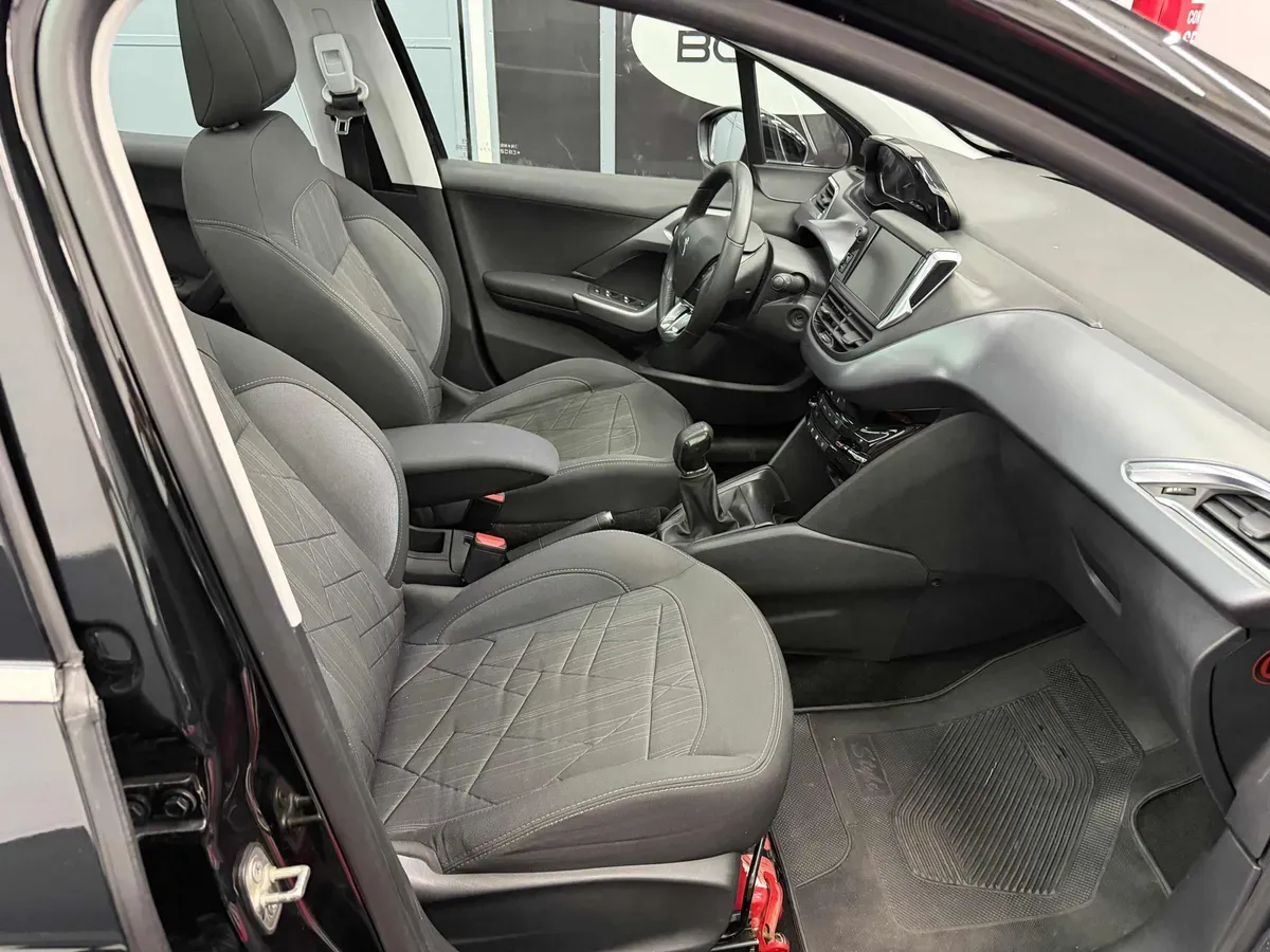 Mirá esta publicación de Peugeot 208