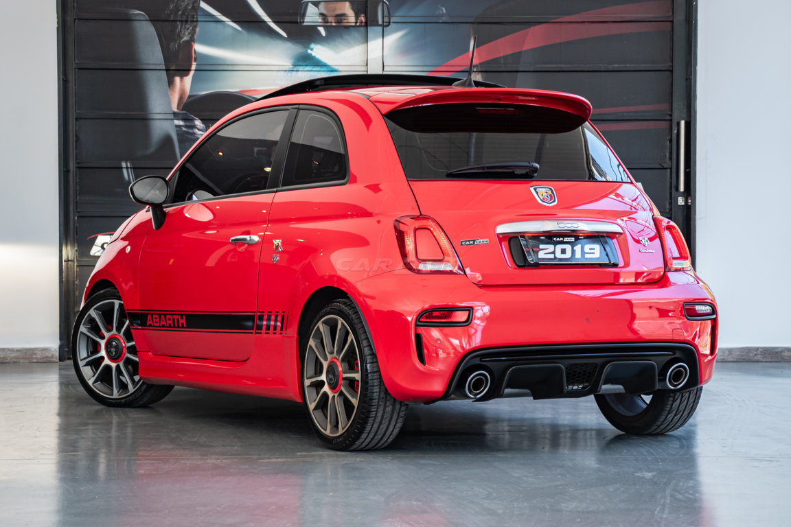 Mirá esta publicación de Abarth 595 / 695