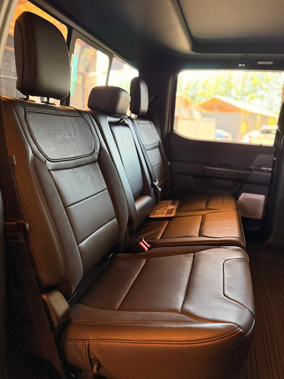 Mira esta publicación de Ford F 150 Raptor 2025 en Motordil