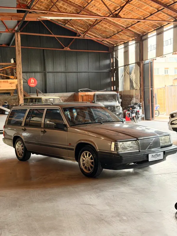 Mira esta publicación de Volvo 940 1995 en Motordil