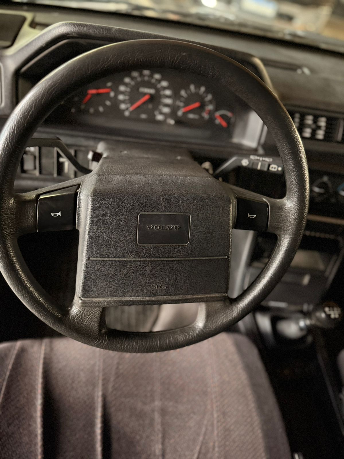 Mira esta publicación de Volvo 940 1995 en Motordil