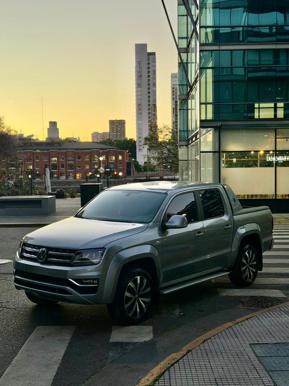 Mira esta publicación de Volkswagen Amarok 2023 en Motordil