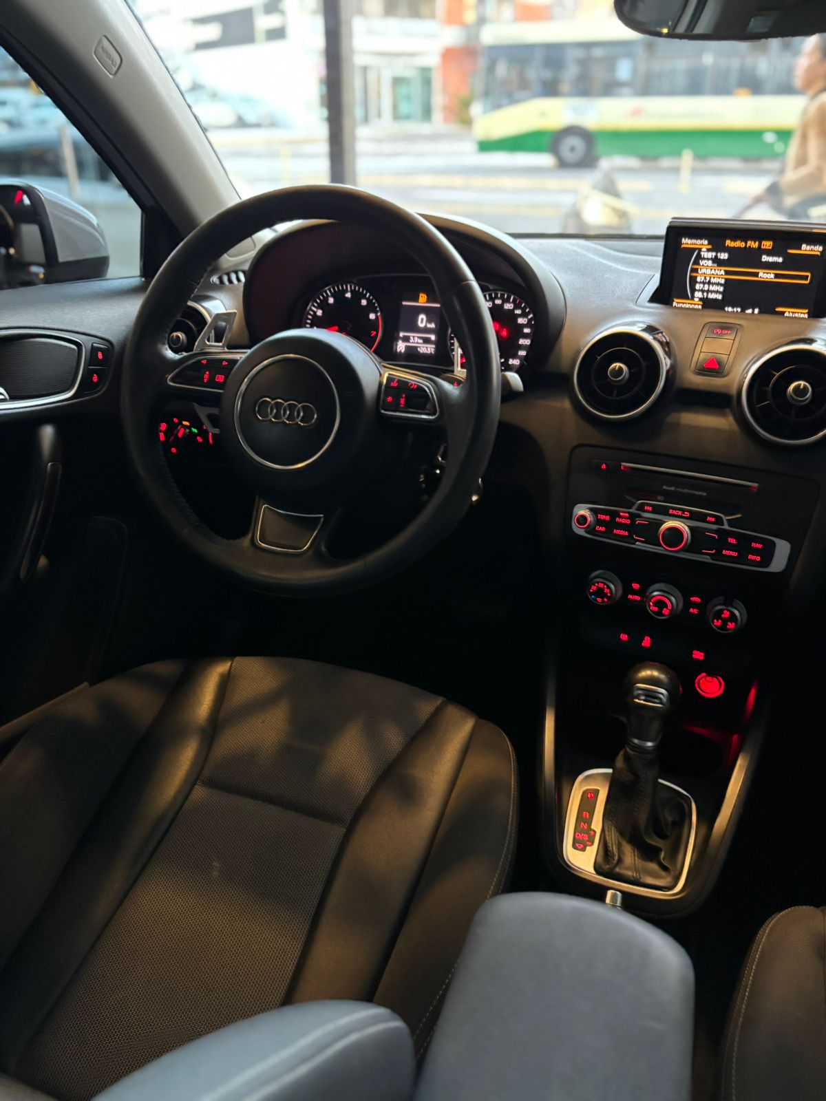 Mira esta publicación de Audi A1 2016 en Motordil