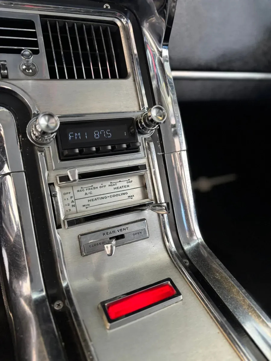 Mirá esta publicación de Ford Thunderbird