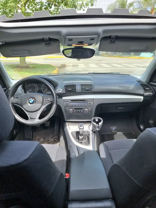 Mira esta publicación de BMW Serie 1 2009 en Motordil