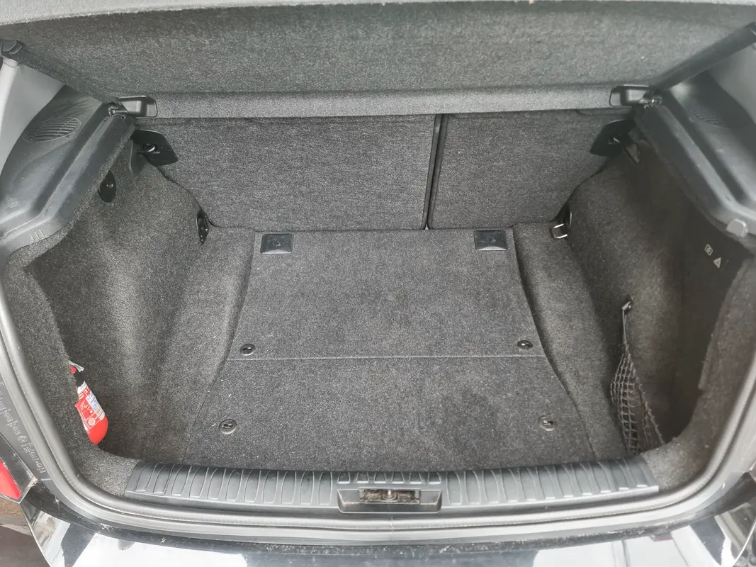 Mira esta publicación de BMW Serie 1 2009 en Motordil