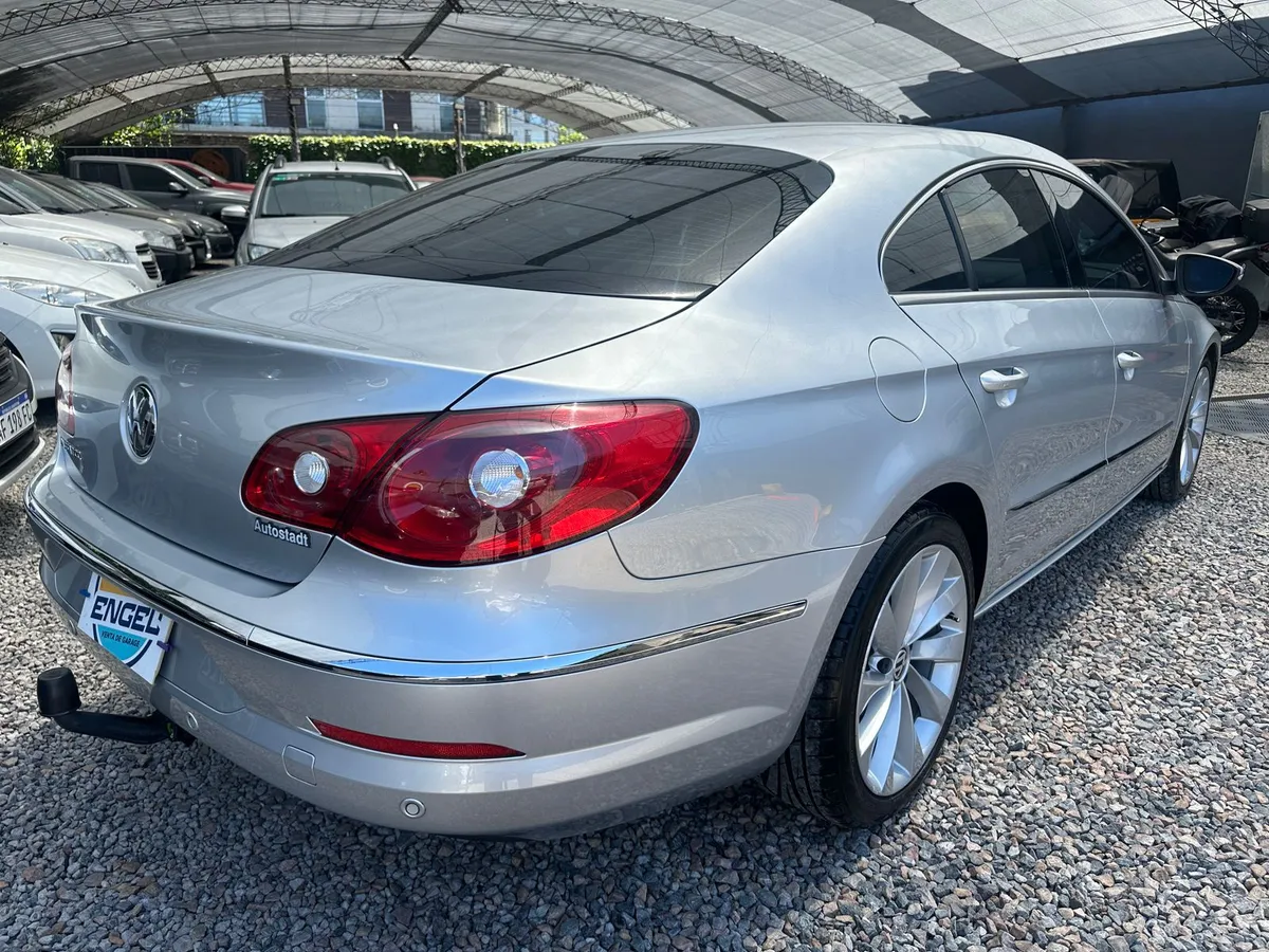 Mira esta publicación de Volkswagen Passat 2013 en Motordil