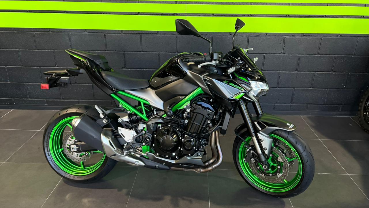 Mira esta publicación de Kawasaki z 900 2024 en Motordil