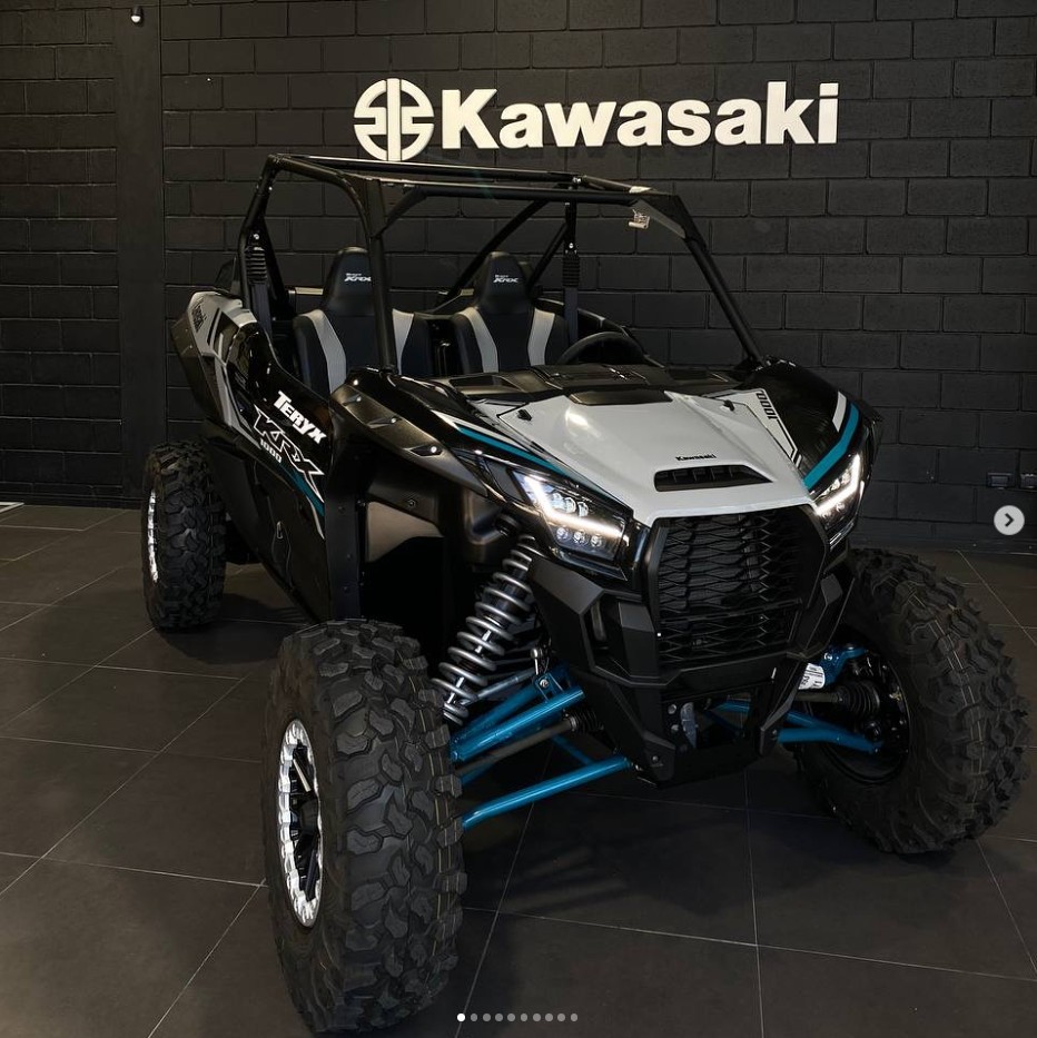 Mira esta publicación de Kawasaki KRX Teryx 1000 UTV 2025 en Motordil
