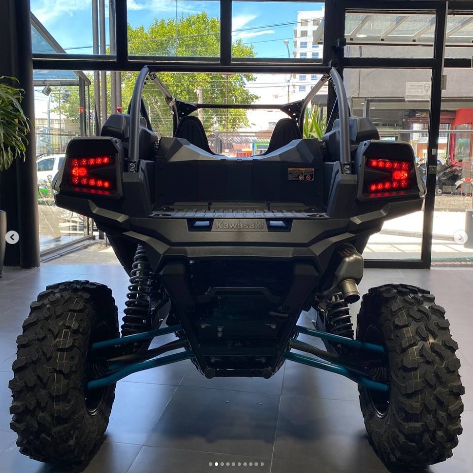 Mira esta publicación de Kawasaki KRX Teryx 1000 UTV 2025 en Motordil