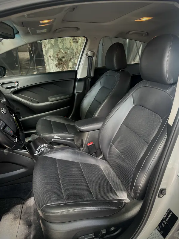 Mira esta publicación de KIA Cerato 2019 en Motordil