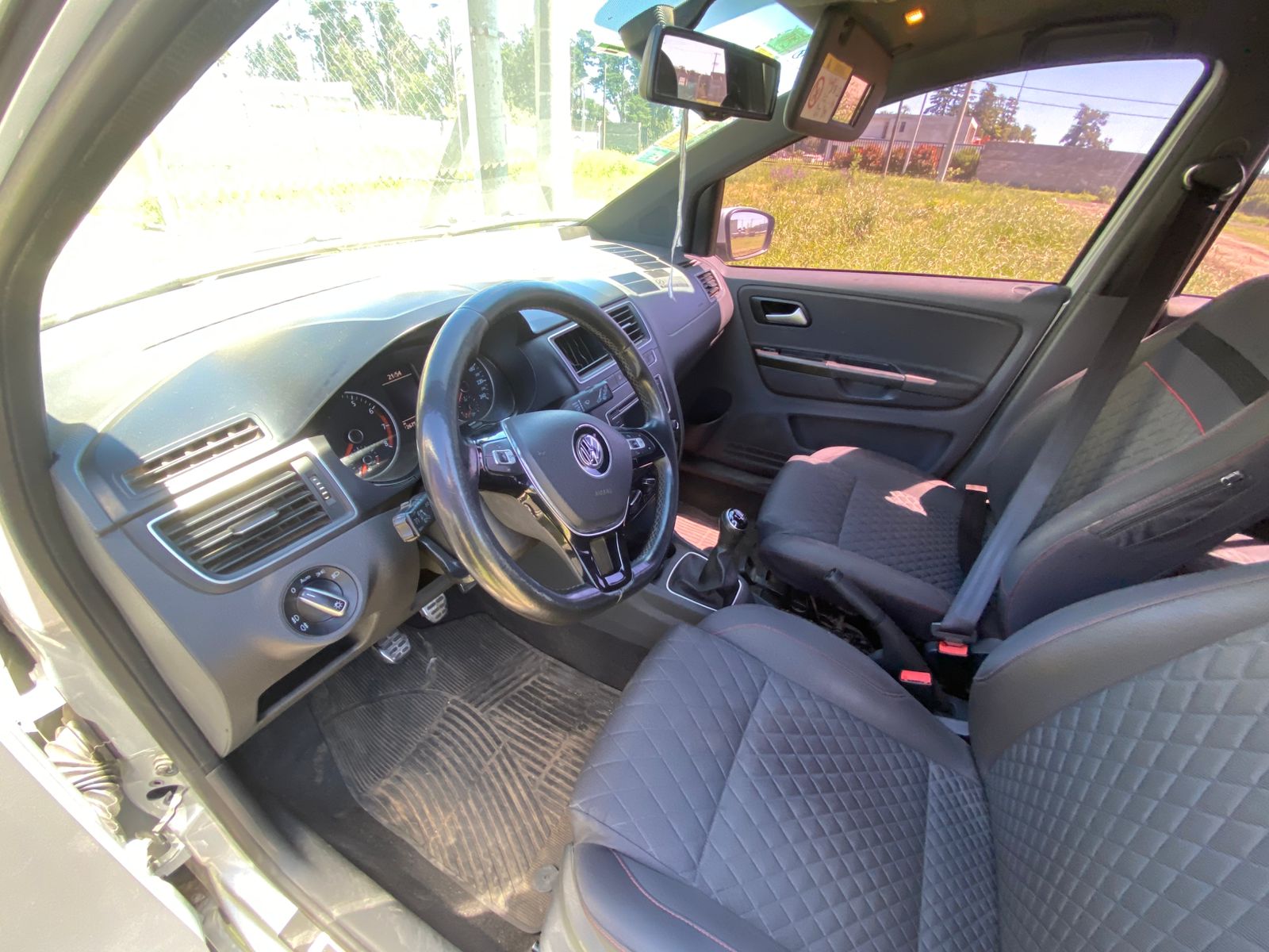 Mira esta publicación de Volkswagen Crossfox 2016 en Motordil