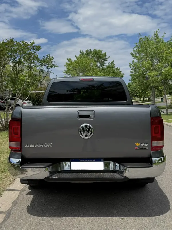 Mira esta publicación de Volkswagen Amarok 2021 en Motordil