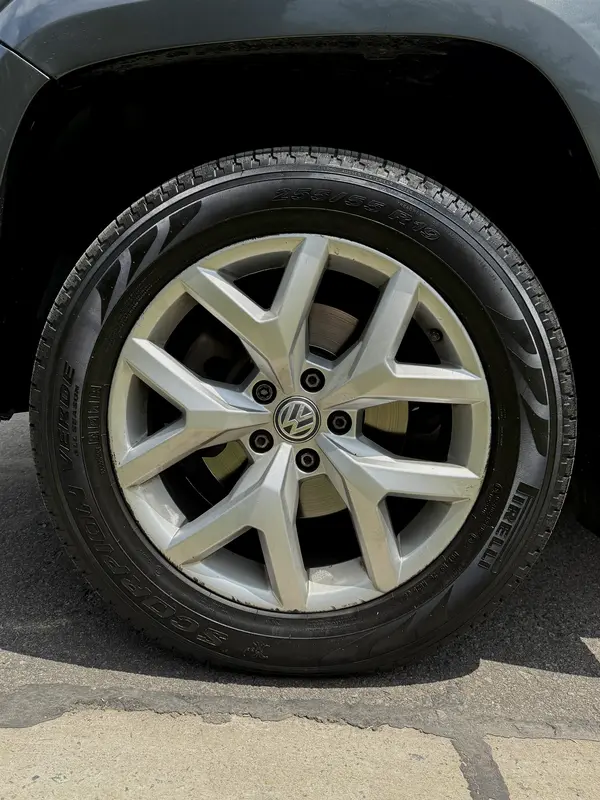 Mira esta publicación de Volkswagen Amarok 2021 en Motordil