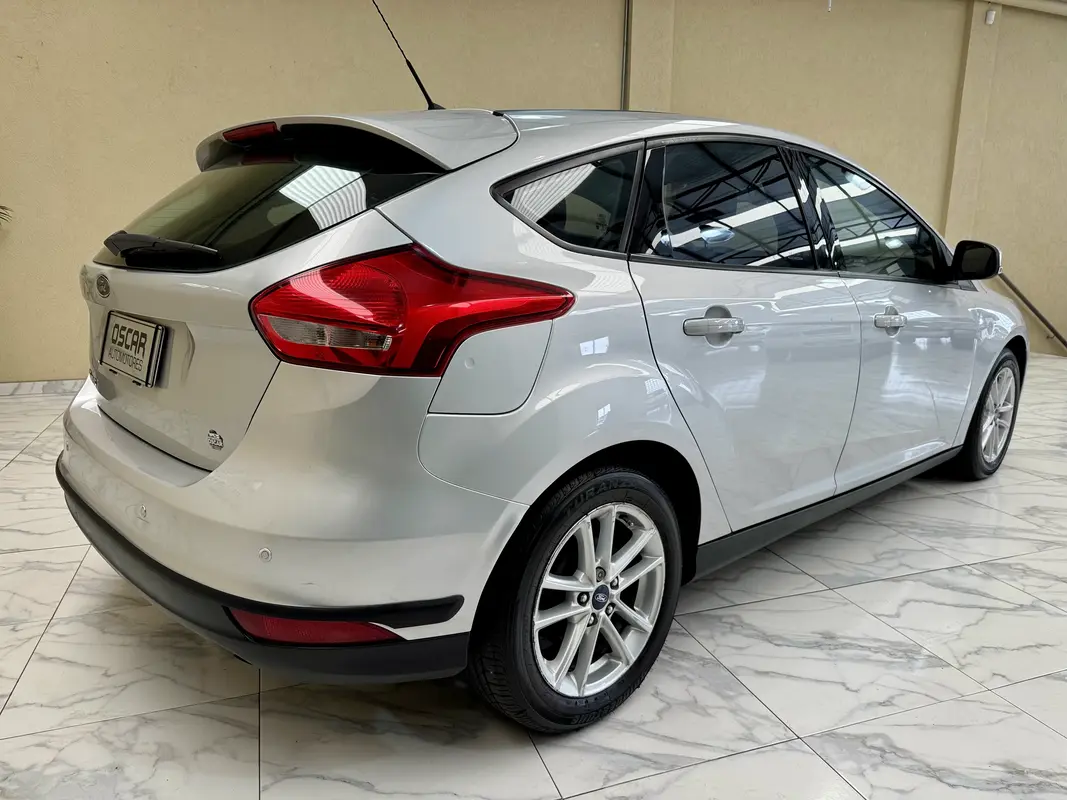 Mira esta publicación de Ford Focus 2017 en Motordil