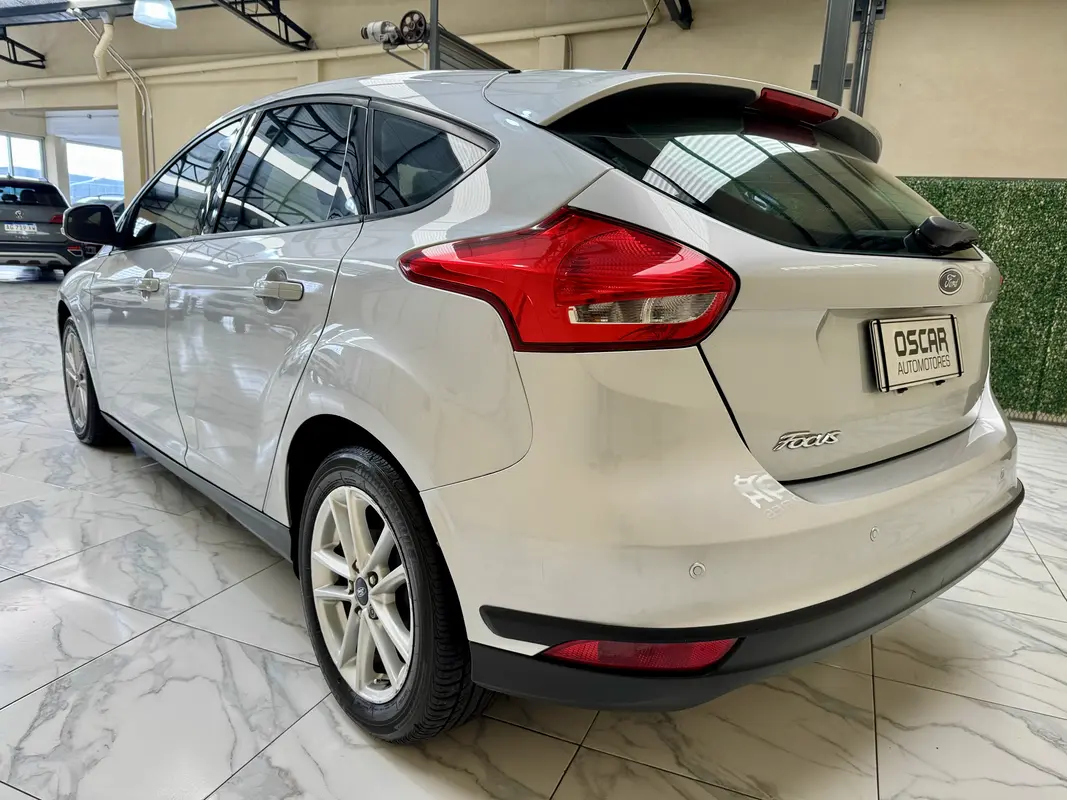 Mira esta publicación de Ford Focus 2017 en Motordil