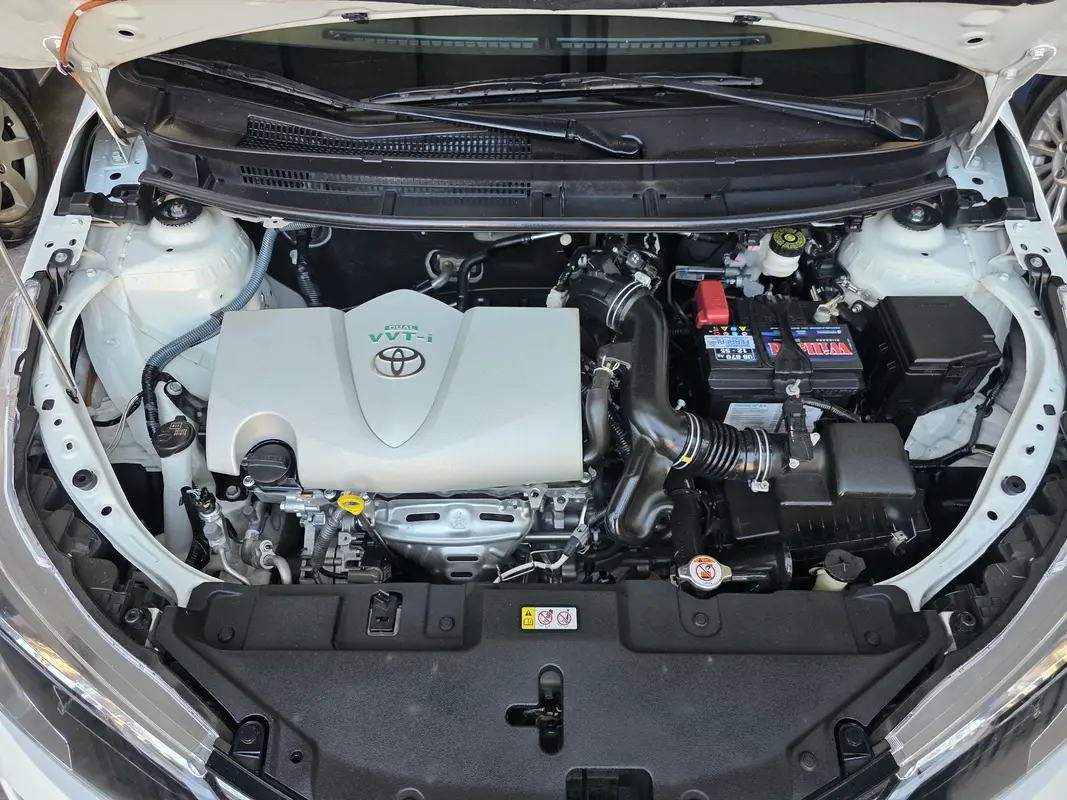 Mira esta publicación de Toyota Yaris 2019 en Motordil