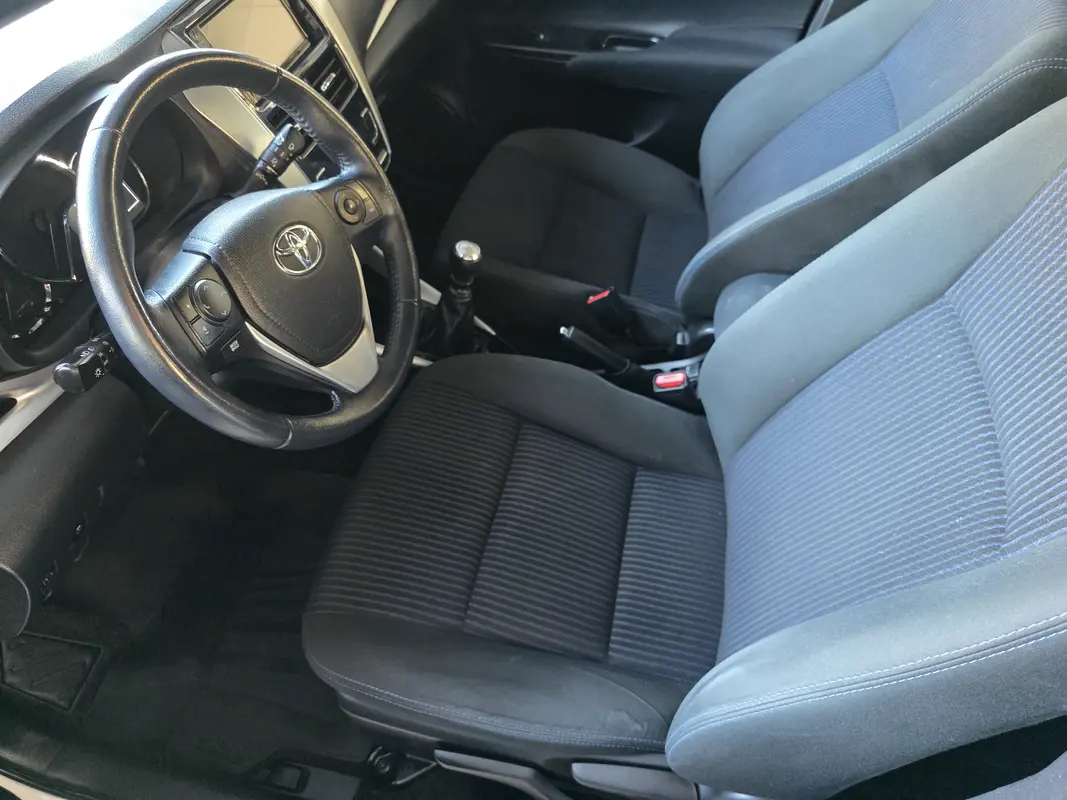 Mira esta publicación de Toyota Yaris 2019 en Motordil