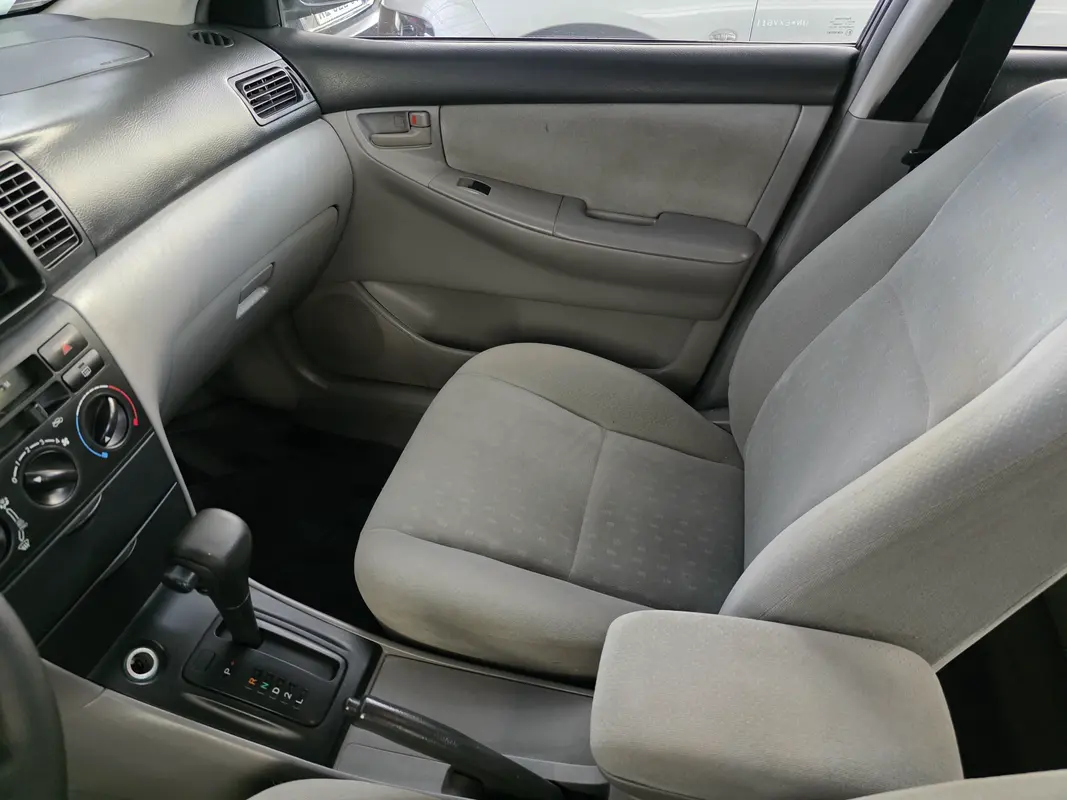 Mira esta publicación de Toyota Corolla 2005 en Motordil