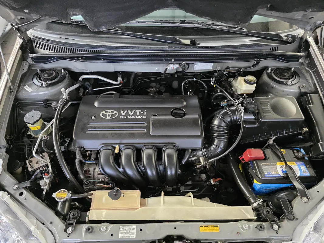 Mira esta publicación de Toyota Corolla 2005 en Motordil