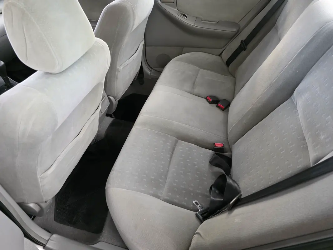 Mira esta publicación de Toyota Corolla 2005 en Motordil