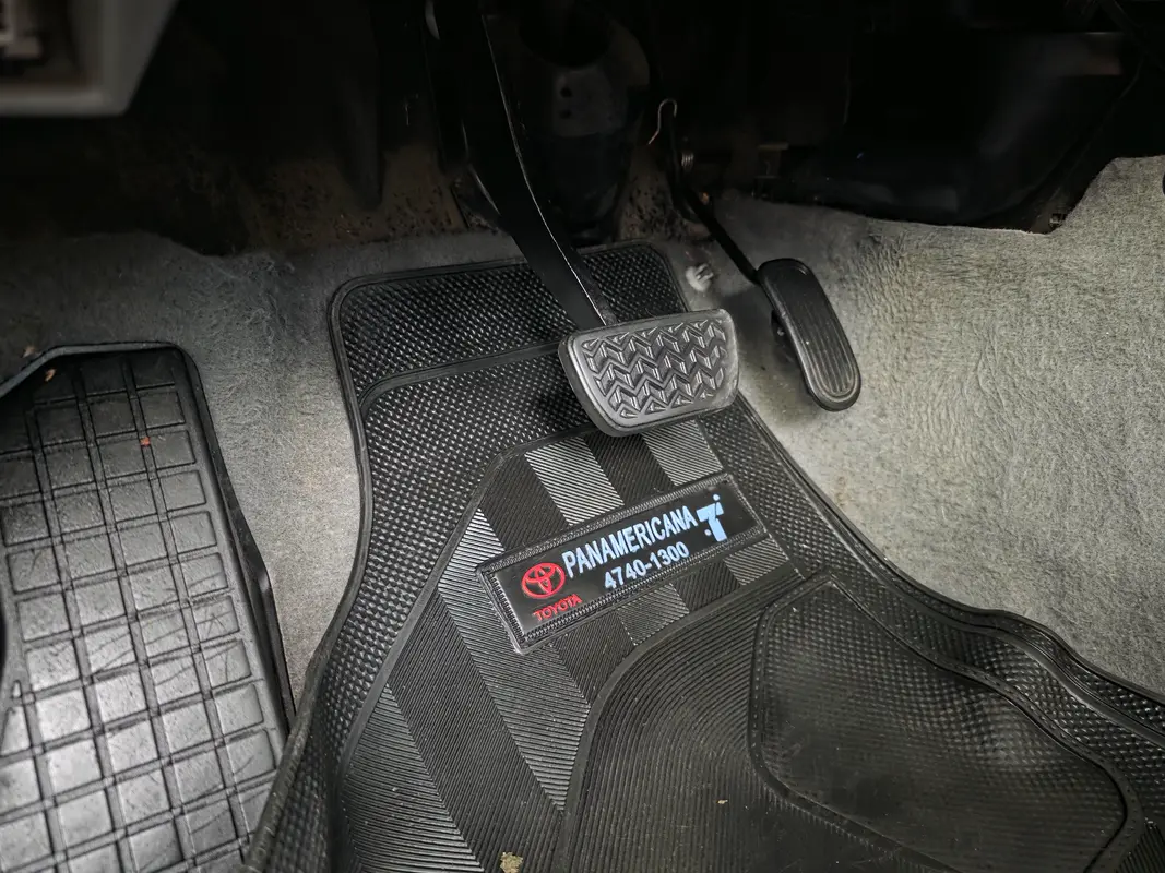 Mira esta publicación de Toyota Corolla 2005 en Motordil