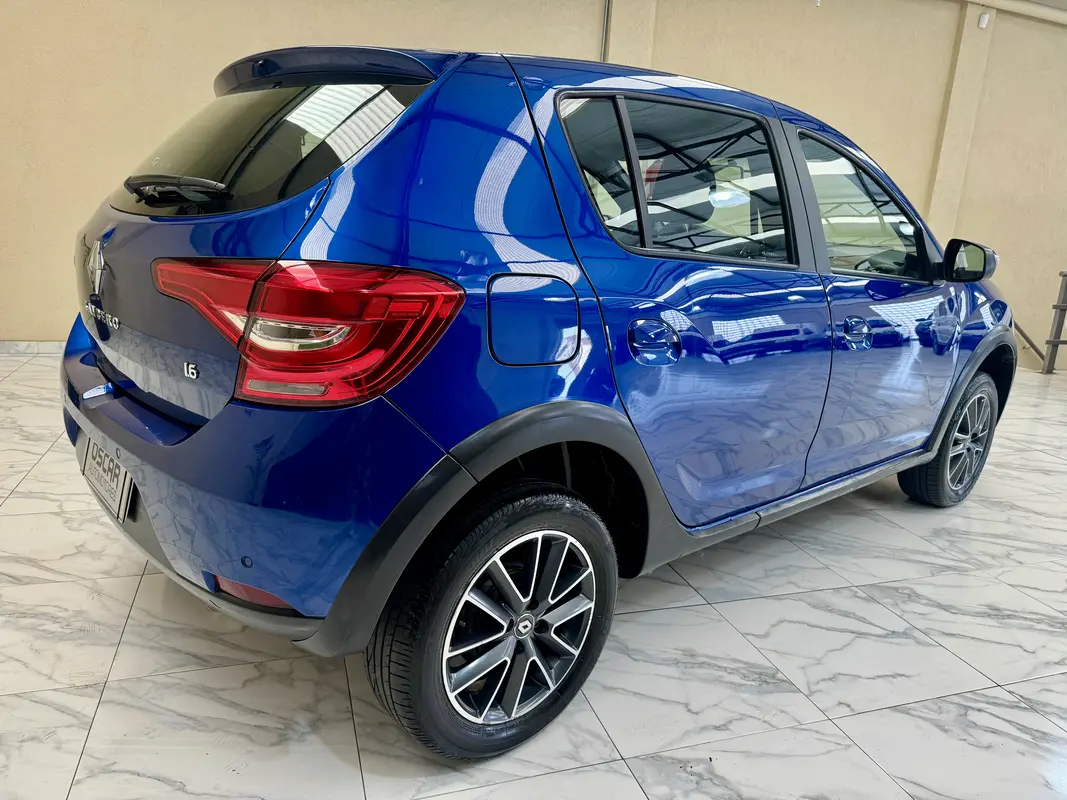 Mira esta publicación de Renault Sandero II 2022 en Motordil