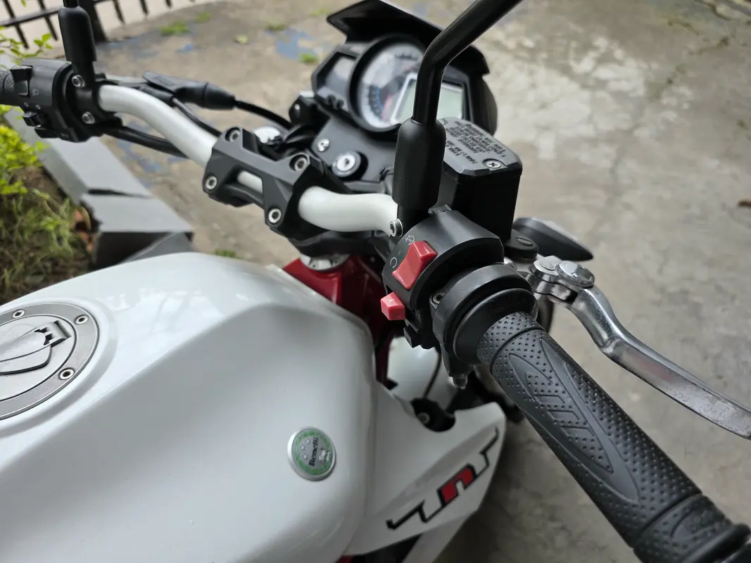 Mira esta publicación de Benelli TNT 300 2018 en Motordil