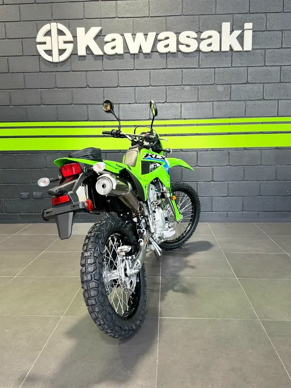 Mira esta publicación de Kawasaki KLX 300 2022 en Motordil
