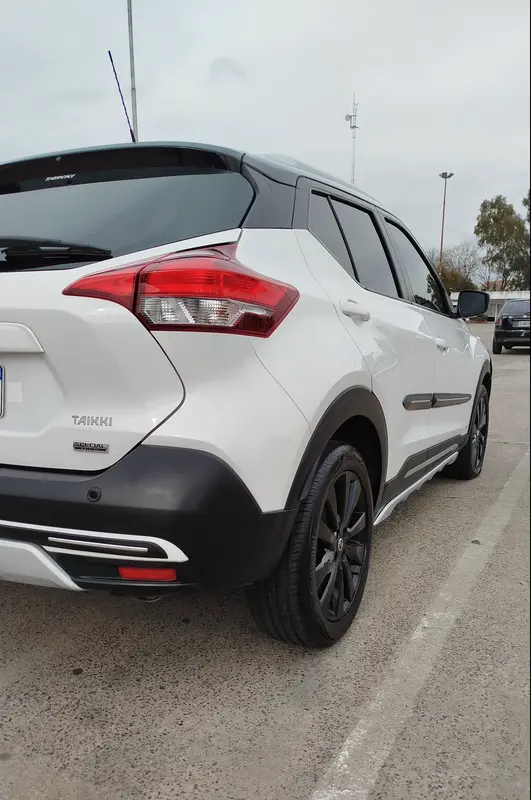 Mira esta publicación de Nissan Kicks 2017 en Motordil