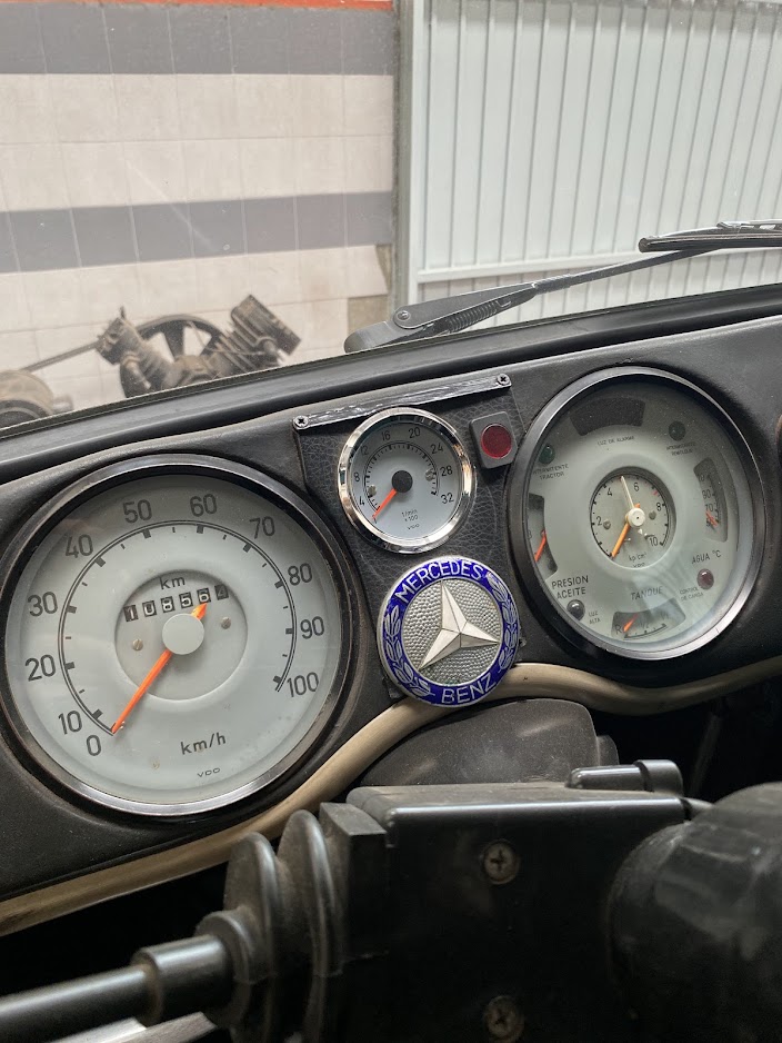 Mira esta publicación de Mercedes Benz UNIMOG 1972 en Motordil